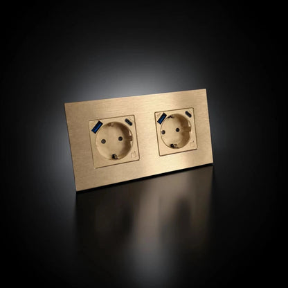 ISH059 Dviguba rozetė su aliuminio rėmeliu, USB-A ir Type-C jungtimis – Auksinė