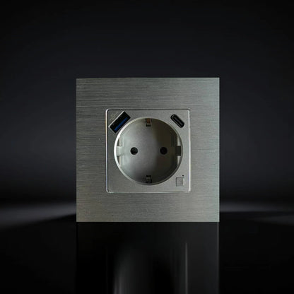 ISH060 Vienguba rozetė su aliuminio rėmeliu, USB-A ir Type-C jungtimis – Sidabrinė