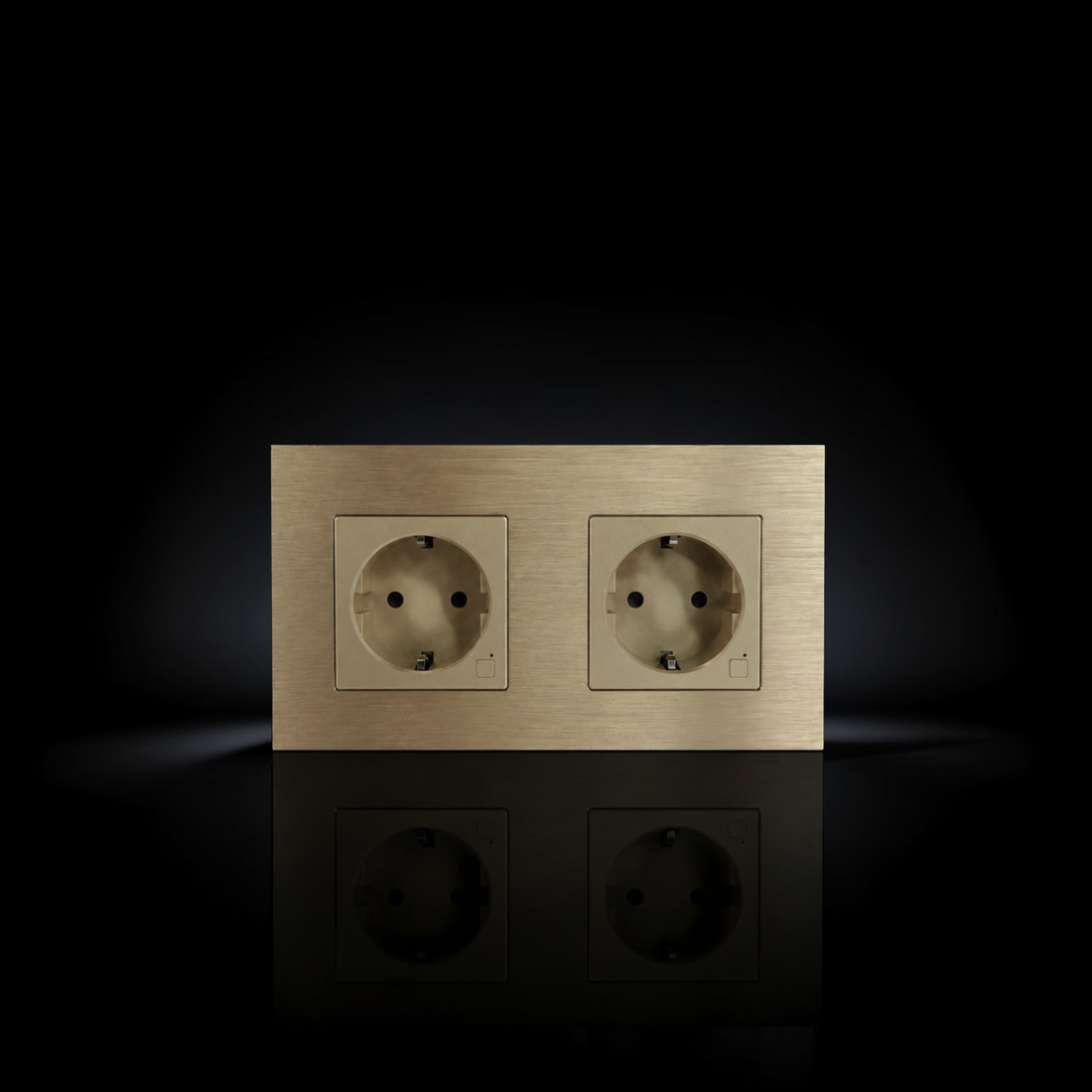 ISH077 Double socket with aluminium frame