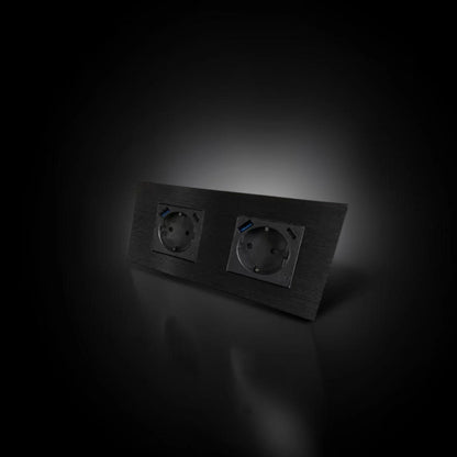 ISH059 Gniazdko podwójne z ramką aluminiową, porty USB-A i Type-C