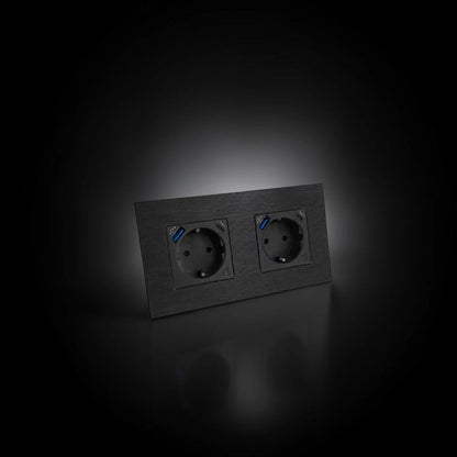 ISH059 Gniazdko podwójne z ramką aluminiową, porty USB-A i Type-C