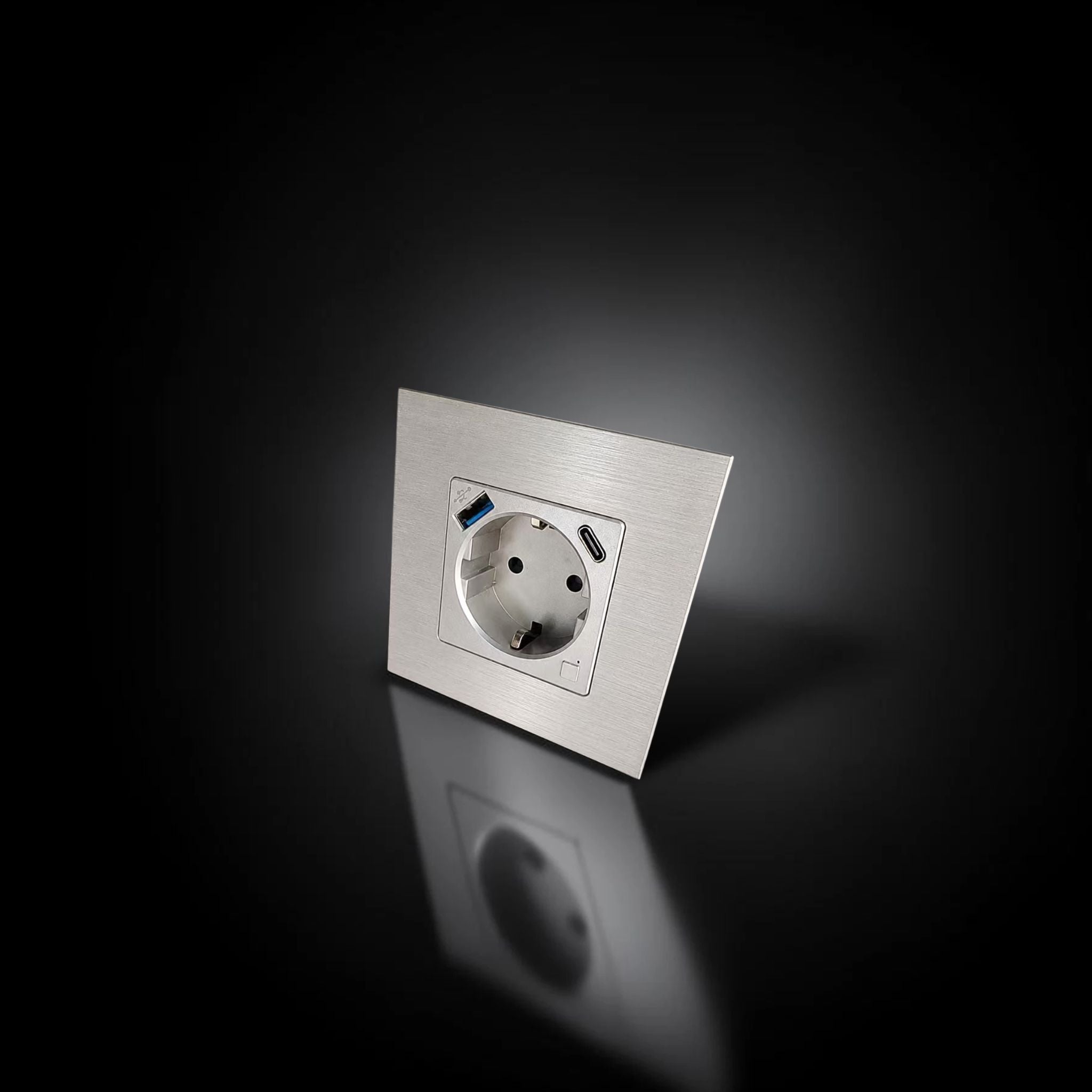 ISH060 Gniazdko pojedyncze z ramką aluminiową, porty USB-A i Type-C