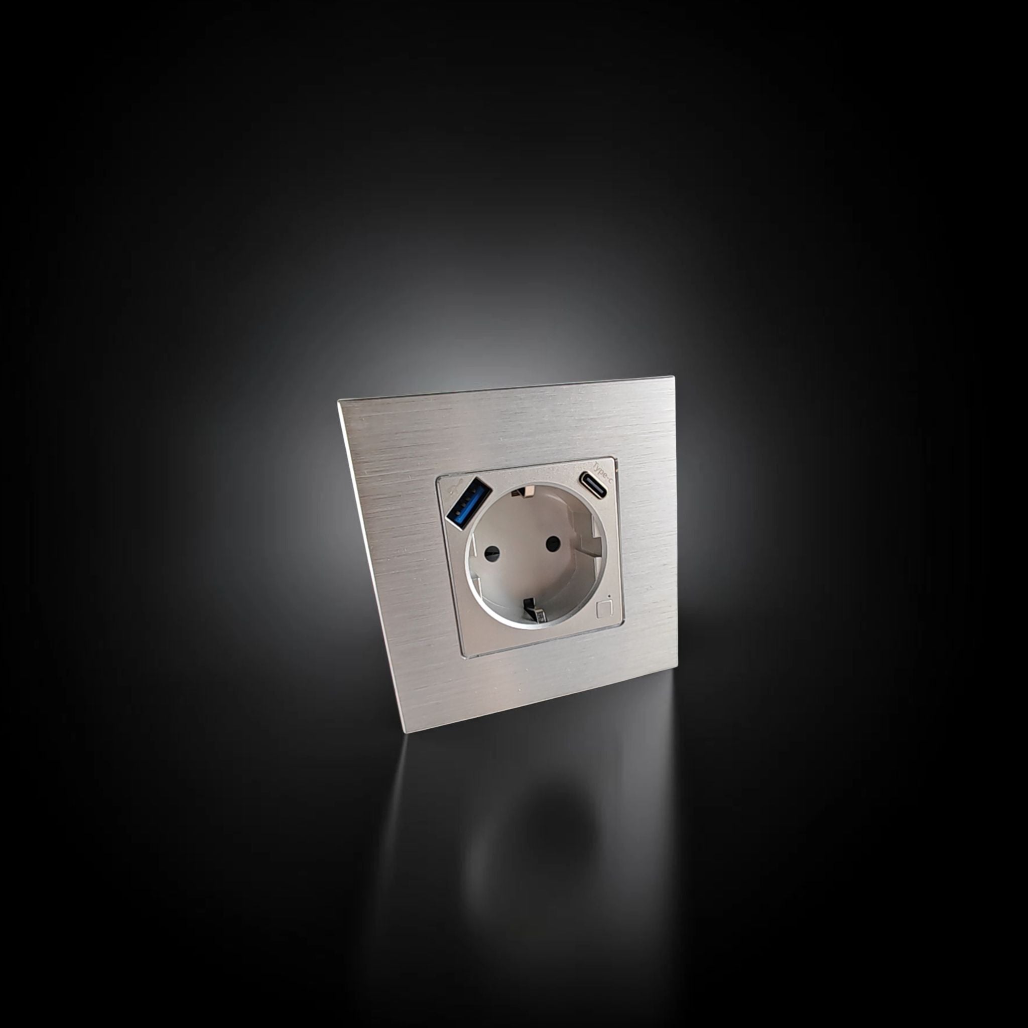 ISH060 Gniazdko pojedyncze z ramką aluminiową, porty USB-A i Type-C