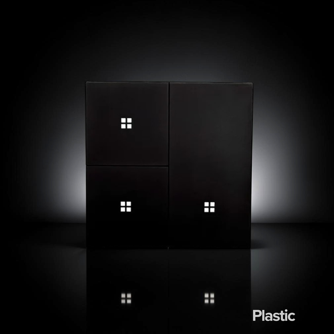 ISH004 Plastikinis jungiklis su 3 mygtukais